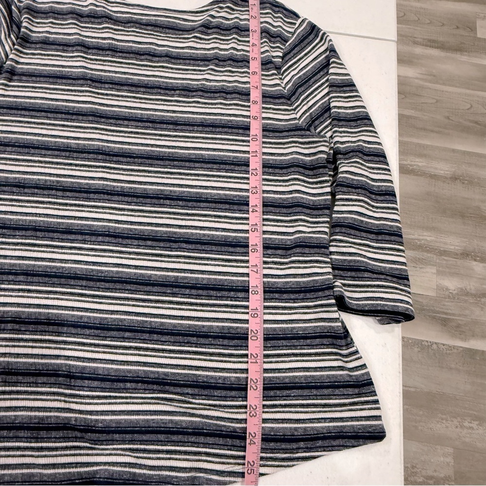 Chico’s Striped Asymmetrical Top Navy & White 3/4 Sleeves Size 12 (Chico’s 2) - Picture 6 of 10
